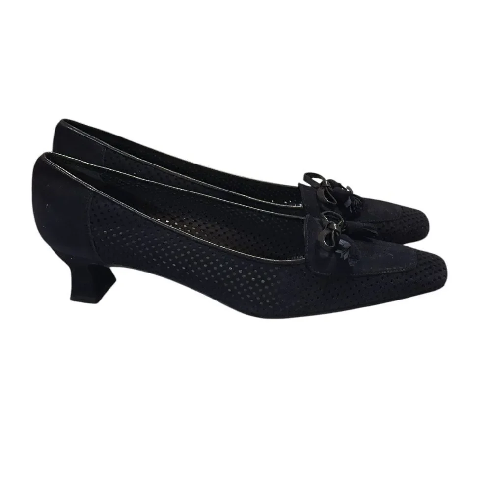 Stuart Weitzman Black Suede Kitten Hill Pumps Size 8 Nwot
